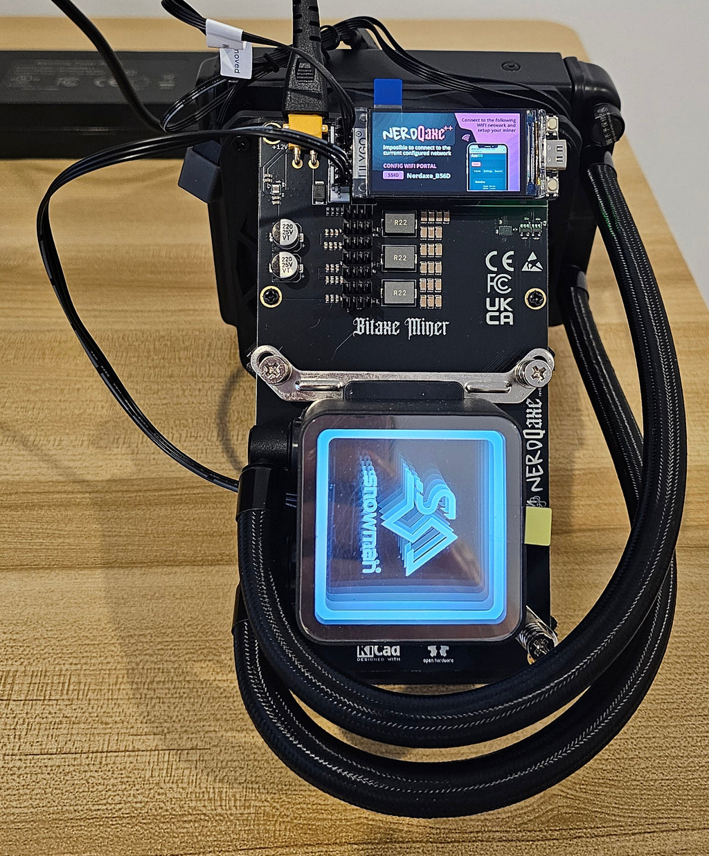 Bitaxe NerdQaxe++ Rev 6.1 6TH/s Hydra